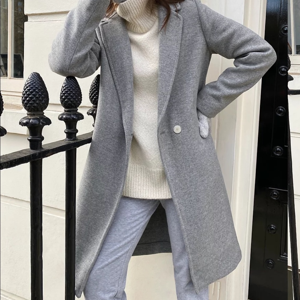 Aritiza Babaton
The Stedman Coat